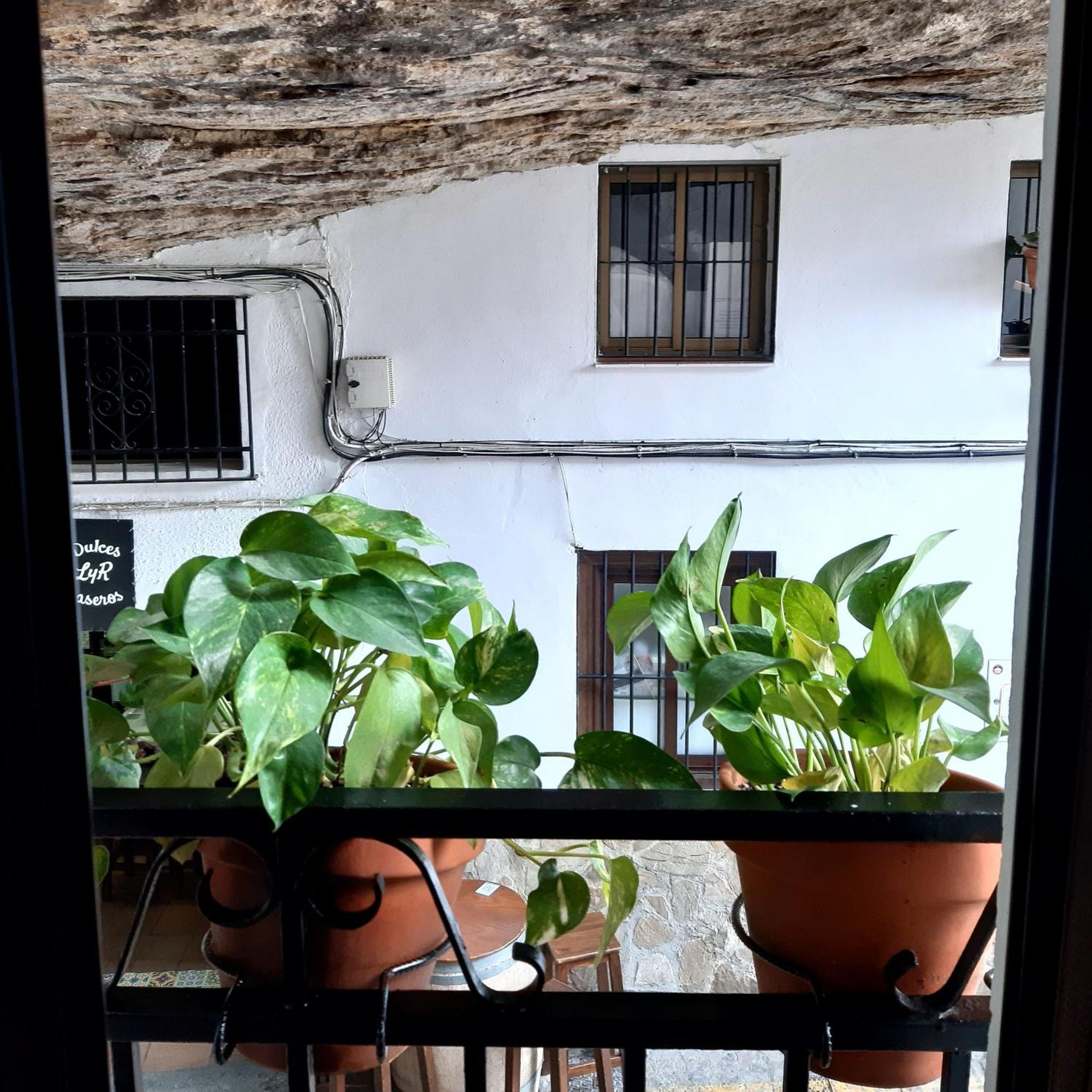 Holiday home Casa Bajo La Roca *